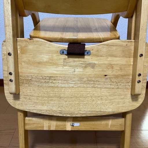 カトージ LARUTAN 折りたたみ式木製ハイチェア 22670 カトージ LARUTAN 折りたたみ式木製ハイチェア 22670 (りっきー