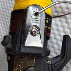 RYOBI釣りグッズ スピニングリール カーボンアーク200の画像