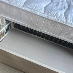 ベッド🛏️ マットレスの画像
