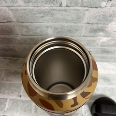 YETI46oz（1360ml）迷彩柄の画像