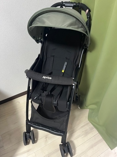 アップリカ　ベビーカーB型！譲ります！