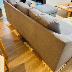 ソファの画像