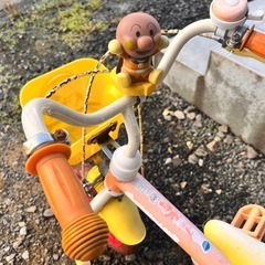 アンパンマン自転車の画像
