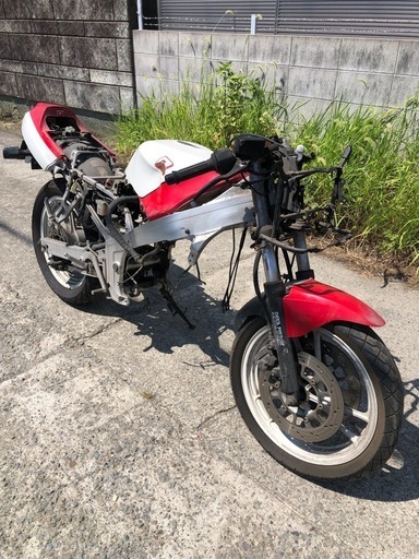 スズキ　GSX-R400  GK71F  書類付レストアベース、部品取り車