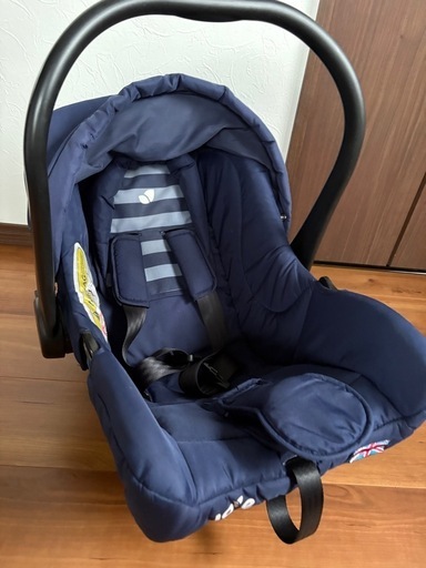 ベビーカーとチャイルドシート