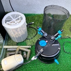 60cm台座付き水槽の画像