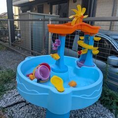 コストコ ウォーターテーブルの画像