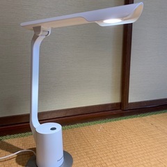 パナソニック LEDデスクスタンドの画像