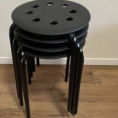 IKEA MARIUS マリウス スツール 4脚セット ブラック／スタッキング可 手渡し限定（志木市）の画像