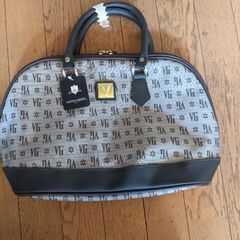 VALENTINO GHIBERTY ITALY ボストンバックの画像