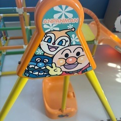 アンパンマンジャングルジム　ブランコの画像