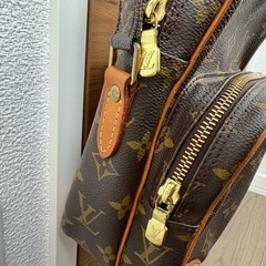LOUIS VUITTON ショルダーバッグ　美品の画像
