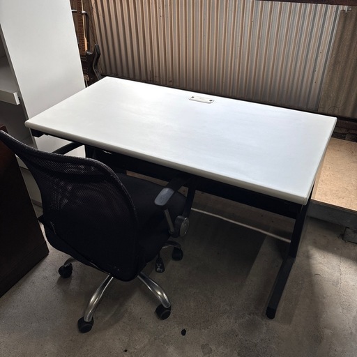 事務机  イス  セット販売  在庫2点