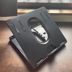 エレコム 折りたたみノートPCスタンドの画像