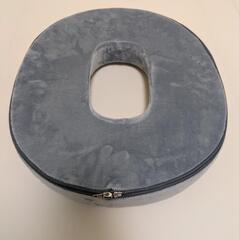 産後ママにおすすめ！円座クッション（ドーナツクッション）の画像