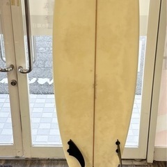 【現状品】サーフボード ショート 6.2フィート フィン カバー リーシュコード付 サーフィン マリンスポーツ アウトドア用品の画像