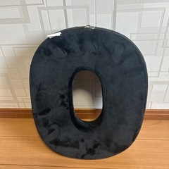 円座クッション ブラック　産後　ドーナツ　高反発の画像