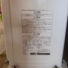 FW-6716SDX 石油ファンヒーター2016年製の画像