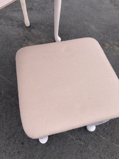 【KJ188】美品 アンティーク風 猫脚 コンソールテーブル サイドテーブル ドレッサーテーブル スツール付き ホワイト基調　検)一人暮らし 家具 収納 ダイニング リビング キッチン 冷蔵庫 洗濯機 テーブル ラック レンジ キャビネット ソファ