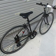 E463　★　11000円★整備済み スポーツ中古自転車 ブラック　46ｃｍ　７段【クロスバイク】の画像