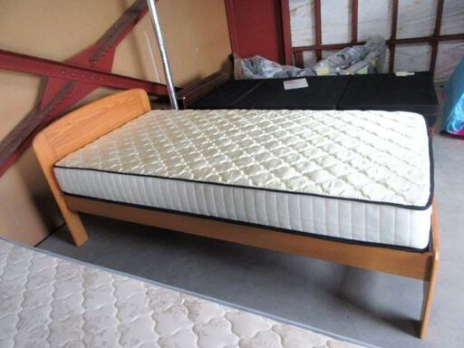 シングルベッド マットレス付き 幅103×奥行201×高さ82cm 木製 ブラウン