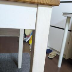 IKEA　テーブルの画像