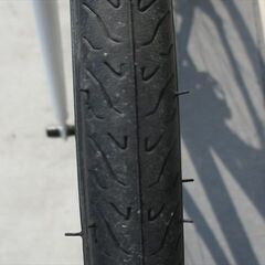 E467　★　18800円★整備済み スポーツ中古自転車　アルミフレーム　ホワイト　46ｃｍ 【クロスバイク】の画像