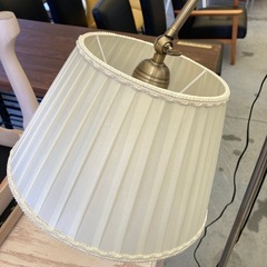 【KJ190】クラシカル フロアランプ スタンドライト 間接照明 モダン インテリア　検)一人暮らし 家具 収納 ダイニング リビング キッチン 冷蔵庫 洗濯機 テーブル ラック レンジ キャビネット ソファの画像