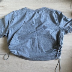 Tシャツ　グレー　レディースの画像