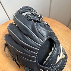 ミズノ グローバルエリート 軟式グローブの画像