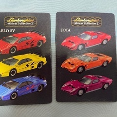 ミニカー2台（ランボルギーニ）の画像