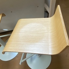 スツール2つ（座面広め、高さも変えられます）の画像
