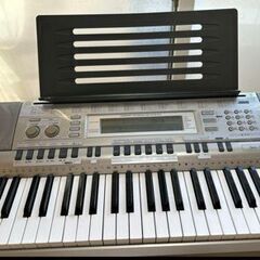 カシオスタンド付き casio WK-200 キーボード　気になること5点　ご納得の上お取引をお願いします。の画像
