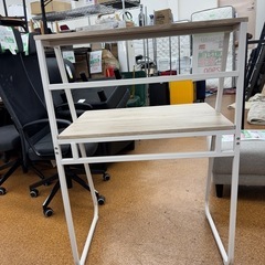 🉐LINE会員限定スペシャル価格🉐【パソコンデスク】　2900円　27ー98の画像