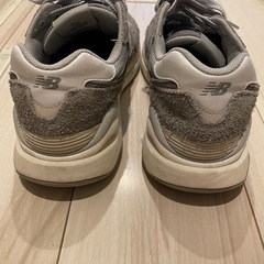 NB スニーカー（M5740PSG）の画像