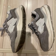 NB スニーカー（M5740PSG）の画像