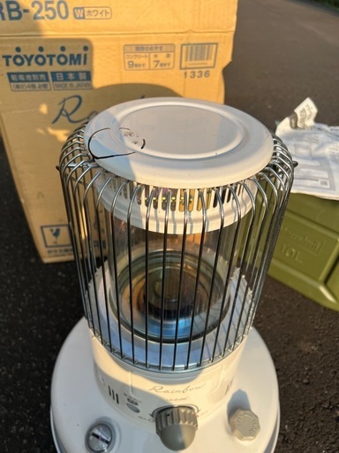 Toyotomi  レインボーストーブ　RB-250