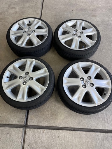 ヴィッツ純正ホイール ⭐︎軽流用⭐︎ ヴィッツ純正ホイール軽流用サイズ