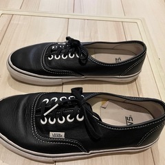 VANS  レザースニーカーの画像