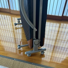 折りたたみベット　シングルサイズ　
の画像