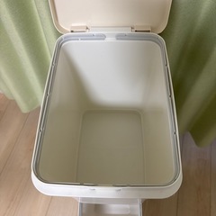 商談中　2段分別ゴミ箱の画像
