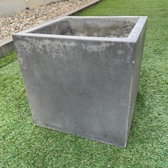 取引中‼️
植木鉢の画像