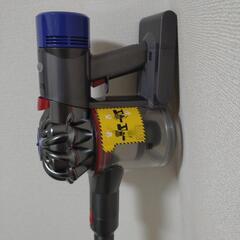 (決定しました)【ジャンク】dyson コードレス掃除機 V8 fluffy+の画像