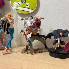 ワンピースフィギュアセットの画像