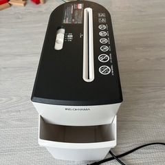 家庭用シュレッダー　アイリスオオヤマの画像