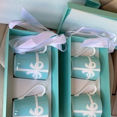 Tiffany マグカップブルー　箱付きリボン付き新品未使用の画像