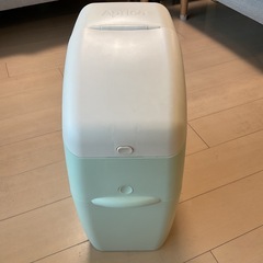 Aprica 紙オムツポットの画像