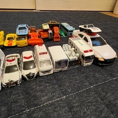 トミカ＆自動車 約40台の画像
