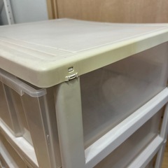 衣装ケースの画像