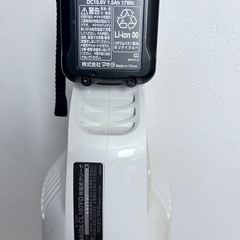 マキタ　掃除機　サイクロンアタッチメント付きの画像